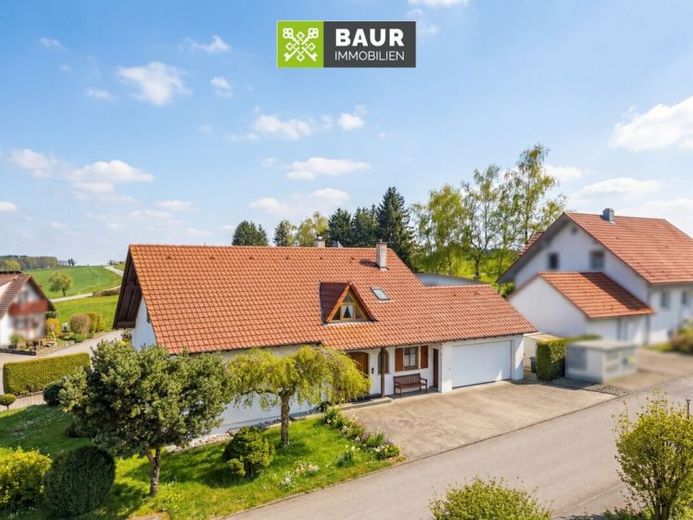 360° I Libero subito! Casa unifamiliare con appartamento indipendente e molto spazio per la famiglia vicino a Bad Saulgau – Foto 1