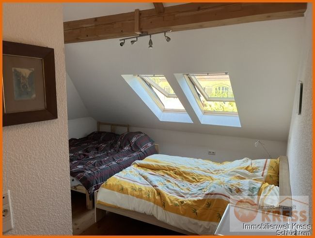 Großzügiges Wohlfühlzuhause: Großzügige Räume mit Kamin, hellem Wintergarten und sonnigem Terasse! – Bild 17