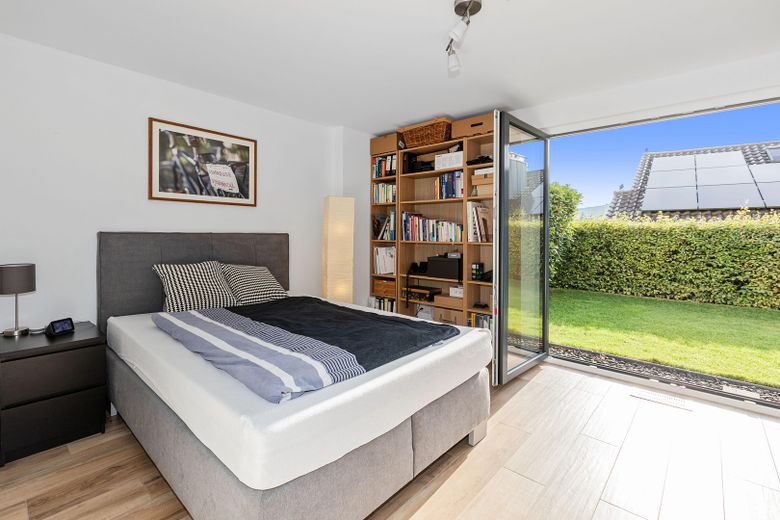 Eins der 2 Schlafzimmer im UG