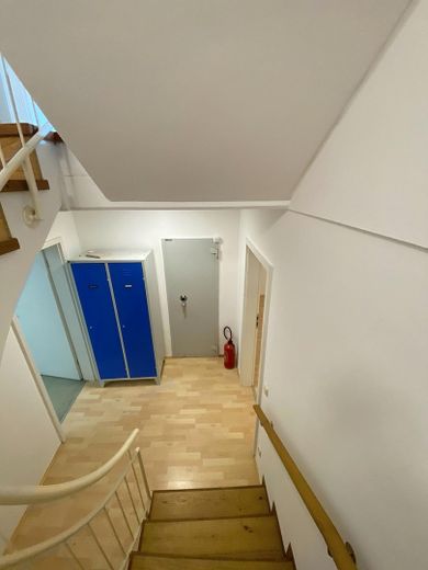Schönes Haus in Miesbach – KG: Flur, Eingang Tresor