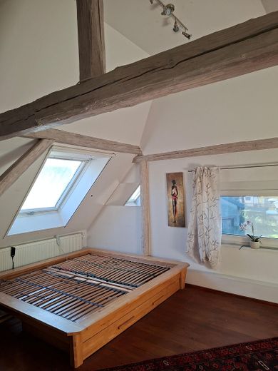 Großzügiges Einfamilienhaus in zentraler Lage in Herbolzheim – Schlafzimmer DG