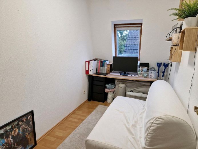Idyllische Dachgeschoss Wohnung in ruhiger Lage (3-ZKB) – Foto 1