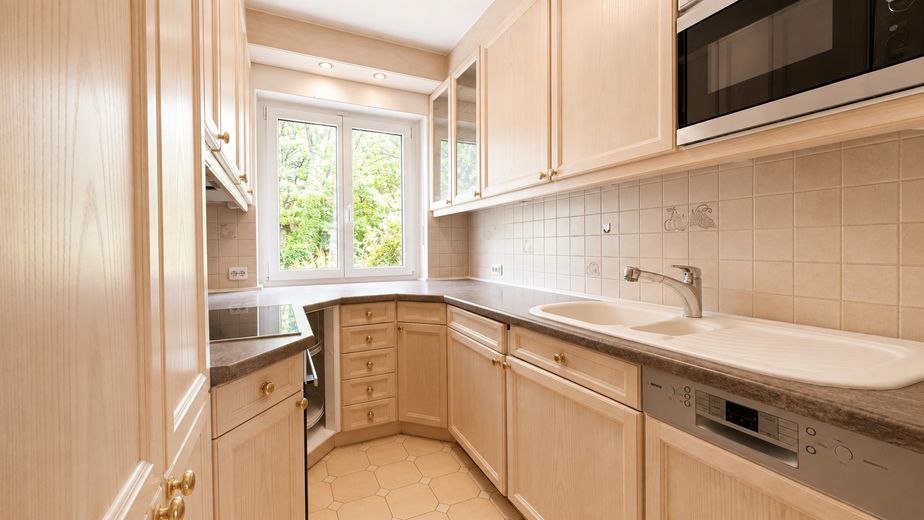 PROVISIONSFREI: Attraktive 3-Zimmer-Wohnung mit Balkon in ruhiger Lage München-Aubing – Küche