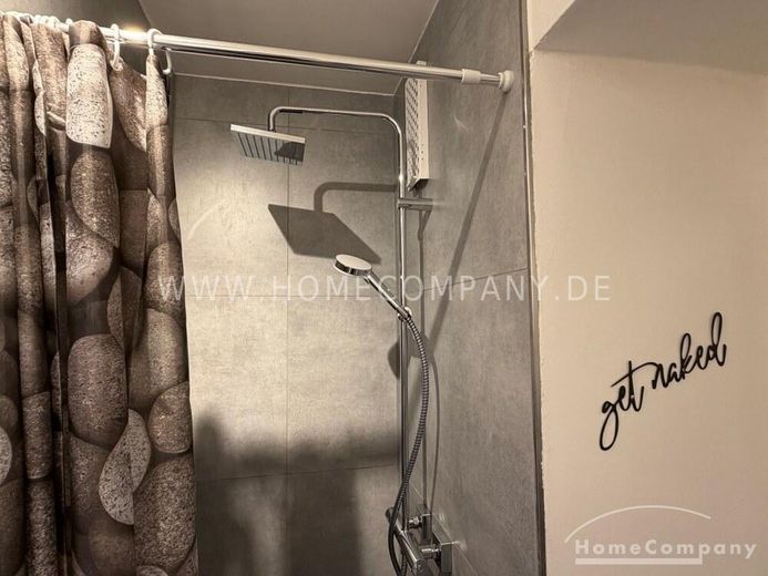 Gemütliche, kleine 1 Zi.Whg., modern und komplett möbliert, 4. OG (mit Fahrstuhl). – 07cd04aec0705e66ffbb382b8ffec91c2d580c11.jpg