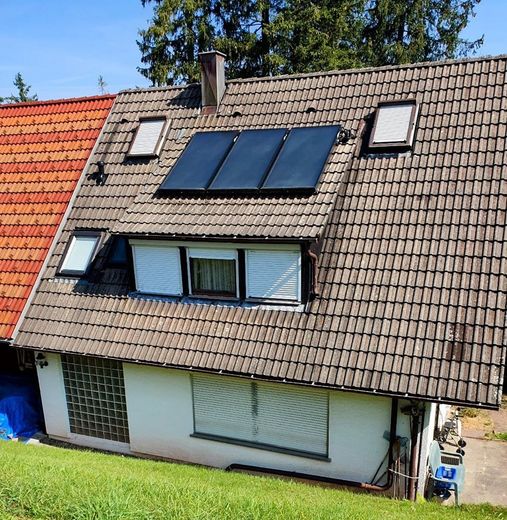 Doppelhaushälfte mit 2 Wohnungen | 118 m² | Ortsrandlage | in 72297 Seewald-Besenfeld – Foto 8