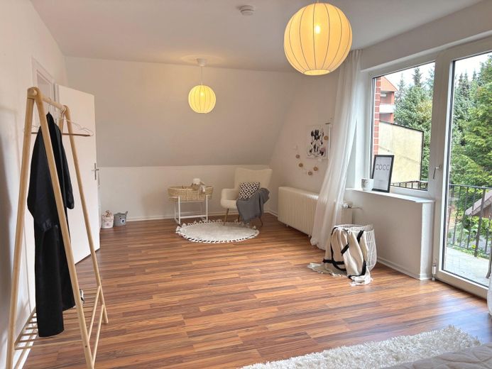 Quand le calme rencontre la proximité - Maison individuelle avec jardin à Neu Hagen - sans commission – Schlafzimmer im Dachgeschoss