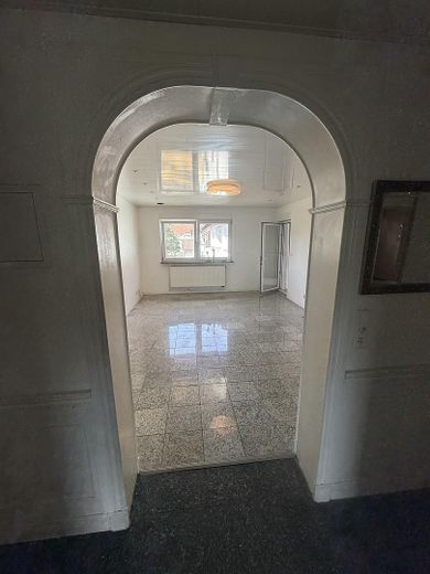 Exclusive 3-room condominium at the edge of the forest – balcony, parking space & high-quality features – Foto 3