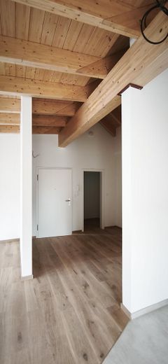 Bright 3-room top-floor new-build apartment with a great view – Flur und Abstellkammer