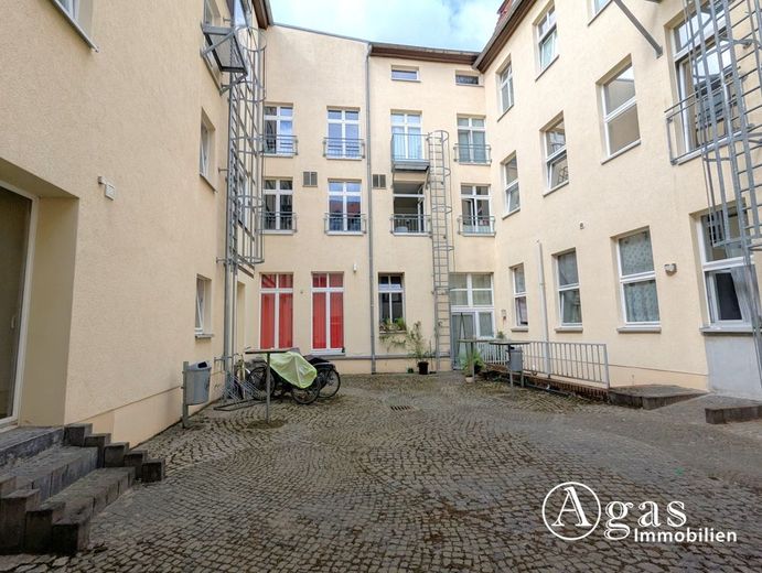 Schöne 2-Zimmer-Erdgeschoss-Wohnung in Eberswalde – Innenhof