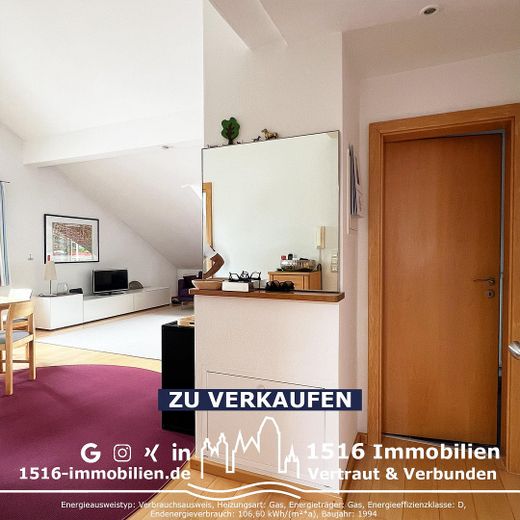 3-room attic apartment with sunny balcony – Eingangsbereich