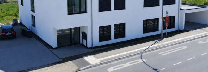 Effizienter & hochwertiger Neubau mit 4 Einheiten und Perspektive für Ideen