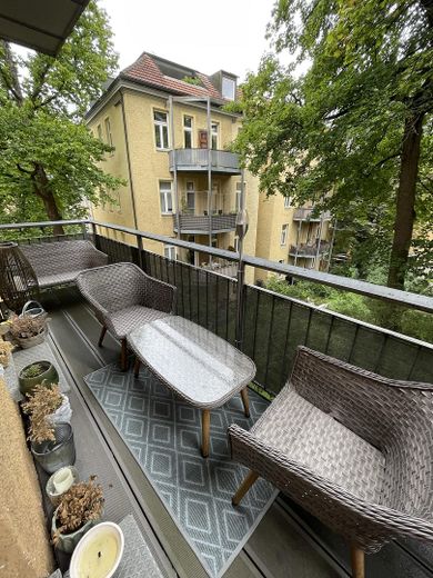 2-ZKB Luxus Altbau Designerküche |Designerbad |teilw. Fußbodenheizung | Balkon | Lift | Stellplatz – Balkon