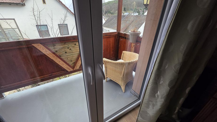 Einfamilienhaus mit Garten in ruhiger Wohnlage – Balkon