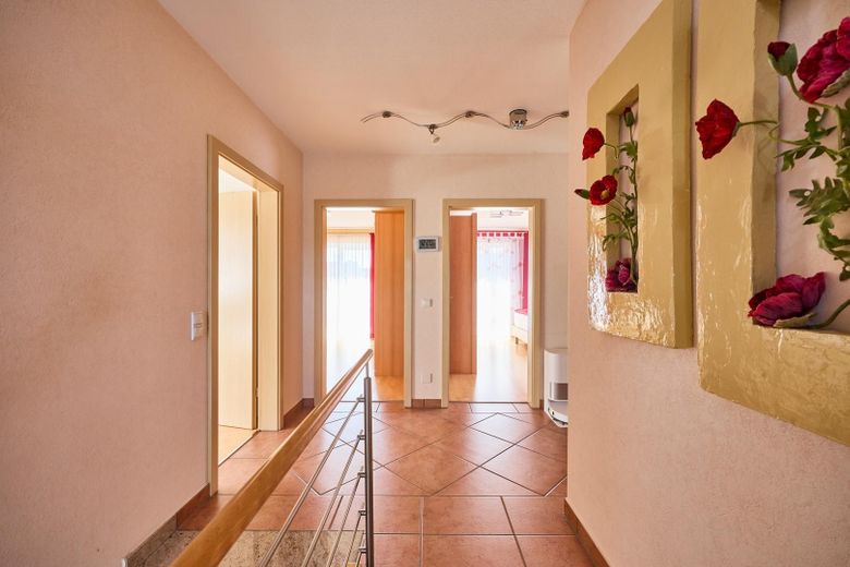 Freistehendes Einfamilienhaus - Ihr neues Zuhause – Foto 13