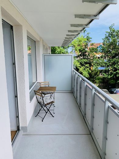 Großer Sonnen-Balkon