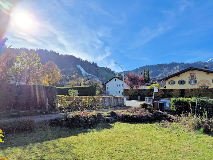 Wohnen mit Bergkulisse – massiv gebaut, für immer daheim – Der Süden