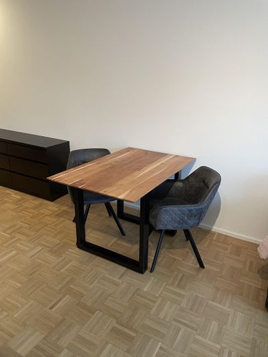 Renoviertes Studio in Bogenhausen nahe Herzogpark – Wohnzimmer/Schlafzimmer