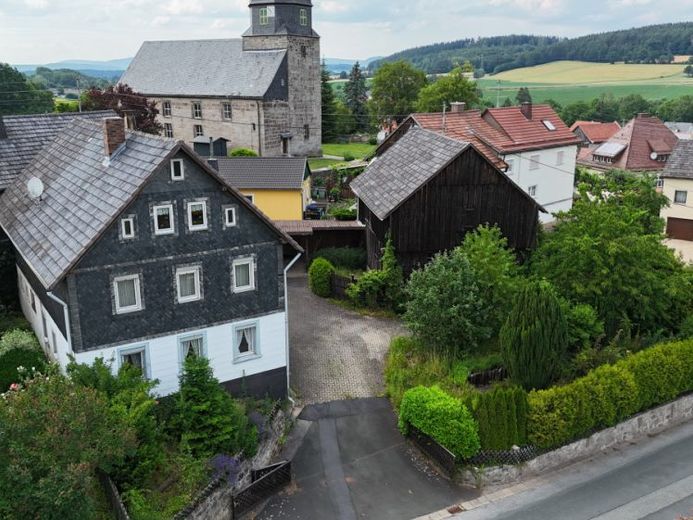 Projekt Traumhaus: Historisches Zweifamilienhaus mit gigantischem Potenzial in 96342 Stockheim-Burggrub! – फोटो 1