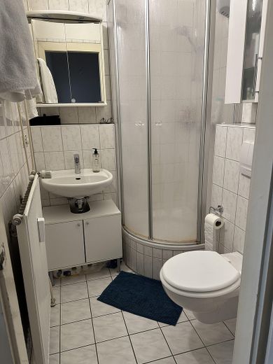 2 ZW Altbau denkmalgeschützt, Mannheim Quadrate – Dusche/WC