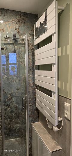 Gästebad mit Dusche