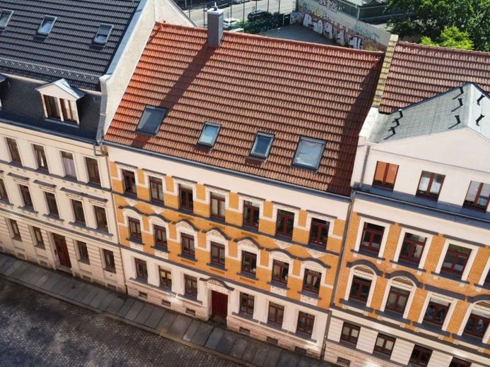 Inwestuj stylowo – zmodernizowane 2-pokojowe mieszkanie w starej kamienicy z balkonem południowym – Zdjęcie 1
