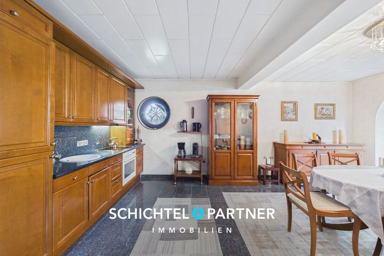 Achim-Zentrum| Freistehendes Ein-  Zweifamilienhaus mit Garten – S&amp;P | Esszimmer