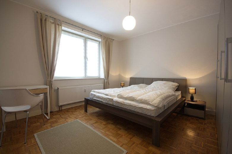 Stylish-moderne Wohnung mit Parkettboden, Internetzugang (VDSL), zentral und ruhig – 54e17ee20b43890a4ffb0ed253caaeb897bf9b02.jpg