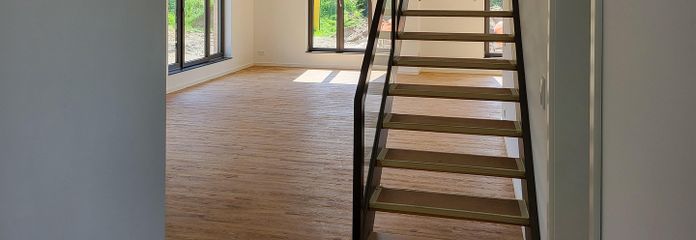 Innentreppe Eiche gewachst