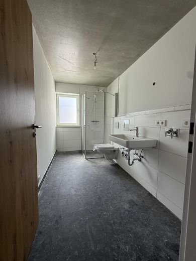 Beispiel - Bad mit Regendusche