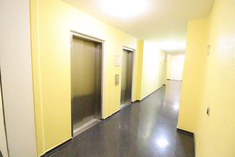 Aufzug auf der Etage