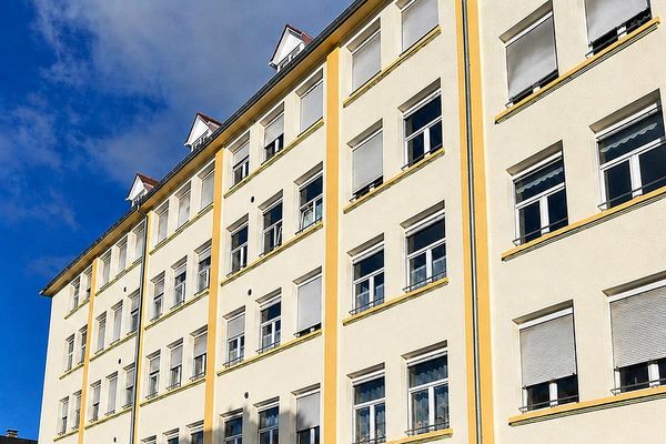 Wohnen mit Geschichte - großzügige 2-Zimmer Wohnung