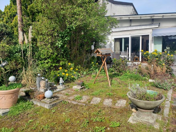 Gemütlicher Bungalow, sehr zentral, großer Garten und Nebengebäude – Foto 22