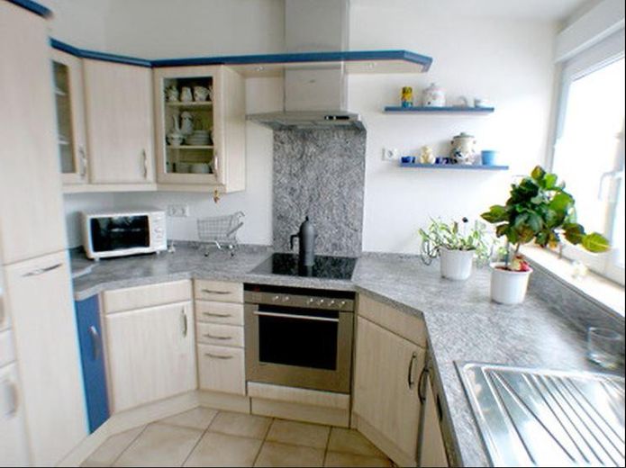 Home with plenty of space in Mannheim Neckarau – Küche
