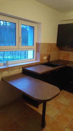 Jasny i przyjazny rodzinie dom z ogrodem usytuowanym od strony południowo-wschodniej – Küche