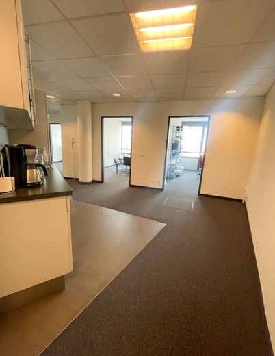 ATIK: Repräsentative Büroflächen im obersten Stockwerk mit exzellenter Aussicht – Innenbereich