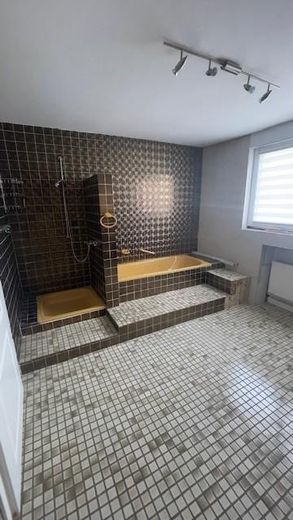 Przestronny, zadbany dom jednorodzinny w pobliżu granicy z Luksemburgiem – Foto 48