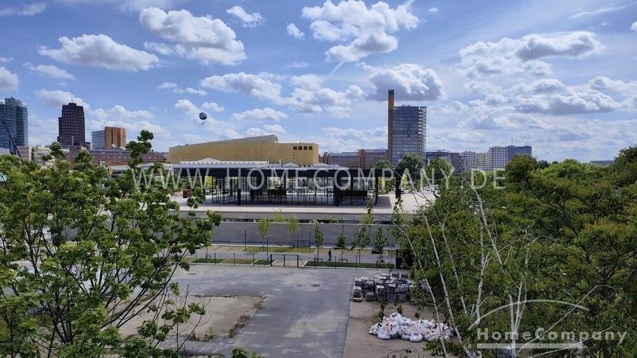 Wunderschön und zentral gelegene 3-Zimmer-Wohnung in Tiergarten! Vollständig möbliert – 924a58c5d55940e9f3ce30bc49e3abd415ebf6f2.jpg