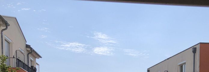 Blick aus der Küche und Loggia