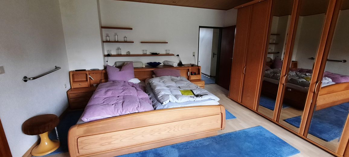 4.Elternschlafzimmer rd. 21 m²