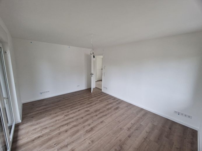 Erstbezug in Zepernick – Provisionsfreie KfW-40-EE Stadtvilla auf über 1.000 m² Grundstück – OG Kinderzimmer I Tür 