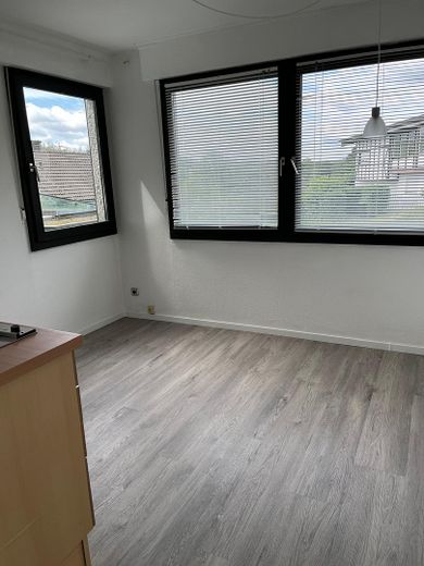 Großzügiges Architektenhaus mit Einliegerwohnung auf traumhaft angelegtem Grundstück – Kinderzimmer 1