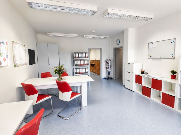 Büroräume in zentraler Lage – Büro Bild 1