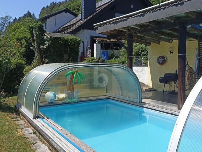 LANDHAUS, IDYLLE, SAUNA, POOL, GÄSTEHAUS – Foto 1