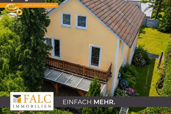 Seltene Gelegenheit in Haunstetten: saniertes Einfamilienhaus mit zwei unterkellerten Garagen