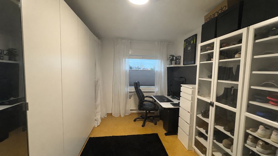3-кімнатна квартира в Iserlohn-Hennen - простір для вашого повсякдення – Kinderzimmer/Büro