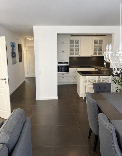 Ampia bifamiliare a Halstenbek - 7 locali, giardino, garage e carport – Foto 10