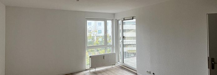 Wuppertाल में बालकनी वाला उजला 2-कमरों का अपार्टमेंट - Nordbahntrasse के पास – Wohnzimmer