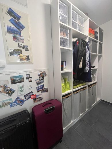 Außergewöhnliche Wohnung mit Geschichte – modern, barrierefrei und mitten in Saarbrücken – Hauswirtschaftsraum