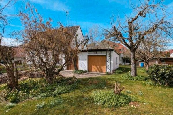 Idyllisches Haus mit 2 vollwertigen Wohnungen, 2 Bädern & 2 Küchen auf 1.000 m² Traumgrundstück