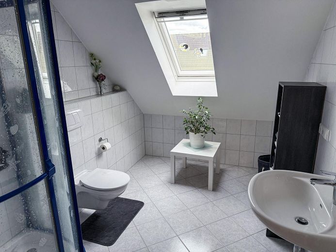 Badezimmer 2. OG